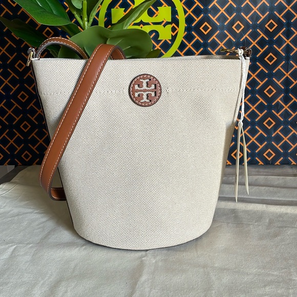 NWT blake canvas bucket crossbody shoulder bag classic cuoio brown 160762 - Picture 2 of 12